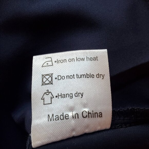 NWT TAOHUADAO SZ L Navy Blue Short Flutter-sleeve V-neck blouse top - Picture 7 of 7